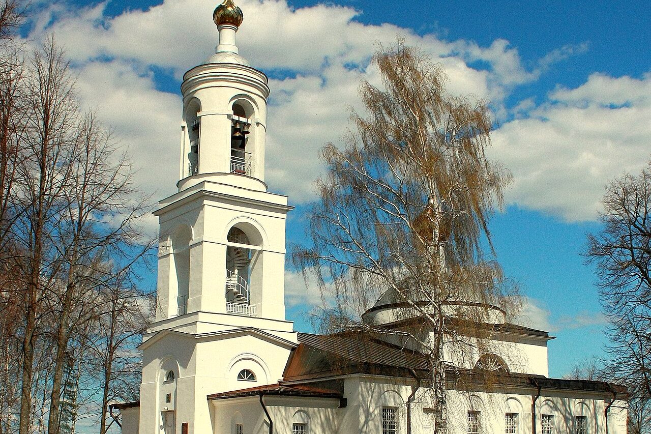 Церковь Похвалы Богородицы на Ратминской стрелке